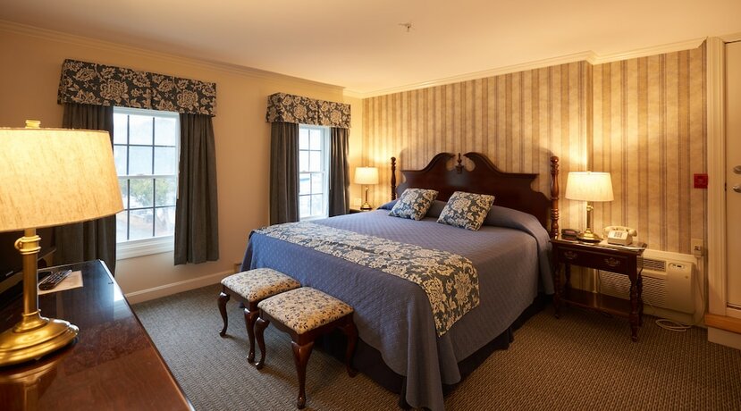 Imagen de la habitación del Hotel The Sparhawk Oceanfront Resort. Foto 15