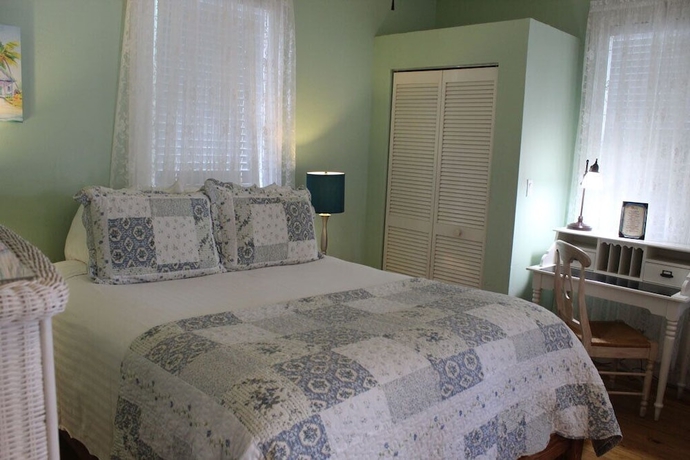 Imagen de la habitación del Hotel The Speakeasy Inn and Rum Bar. Foto 11