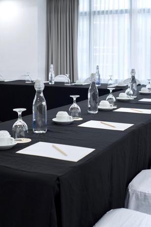 Imagen de los interiores del Hotel The Sphere Serviced Residences. Foto 16