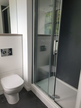 Imagen general del Hotel The Spires Serviced Apartments Cardiff. Foto 3