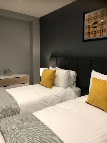 Imagen general del Hotel The Spires Serviced Apartments Cardiff. Foto 7