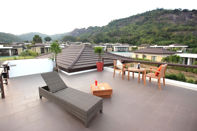 Imagen de los exteriores del Hotel The Spirit Resort Hua Hin. Foto 8