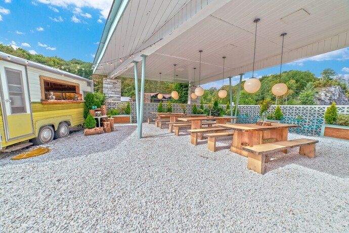 Imagen general del Hotel The Springs Motel, New Ashford. Foto 16