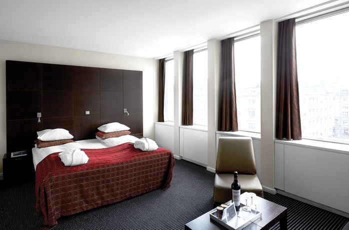 Imagen de la habitación del Hotel The Square. Foto 3