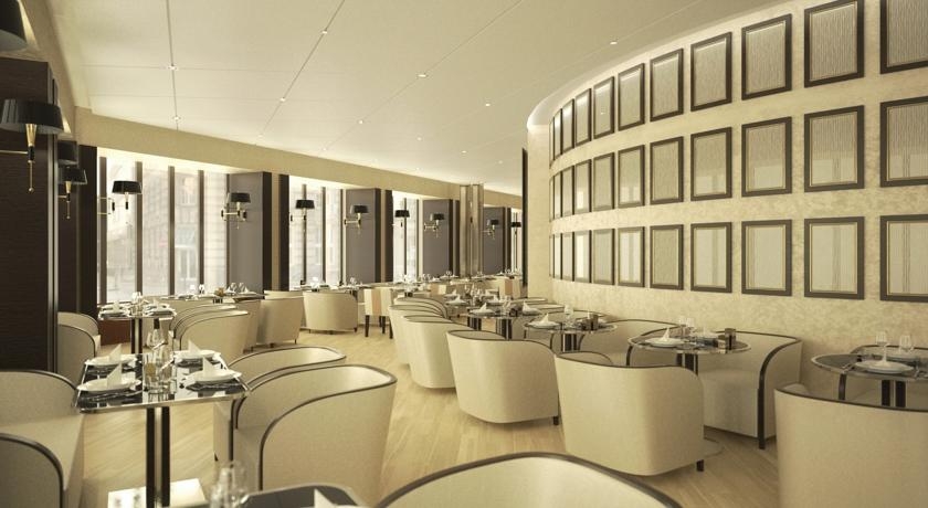 Imagen de los interiores del Hotel The Square Milano Duomo. Foto 4