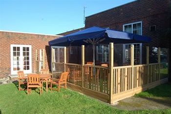 Imagen del bar/restaurante del Hotel The St George. Foto 4