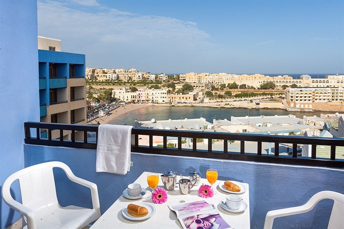 Imagen de los exteriores del Hotel The St. George´s Park. Foto 5