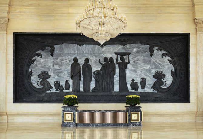 Imagen de los interiores del Hotel The St. Regis Almasa. Foto 20