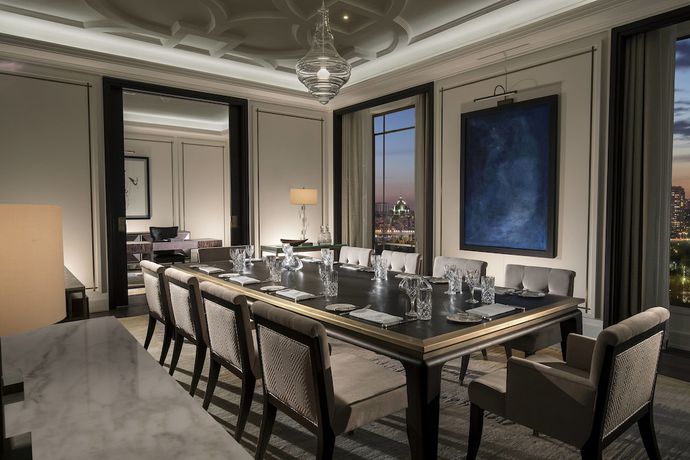 Imagen de la habitación del Hotel The St. Regis Astana. Foto 2