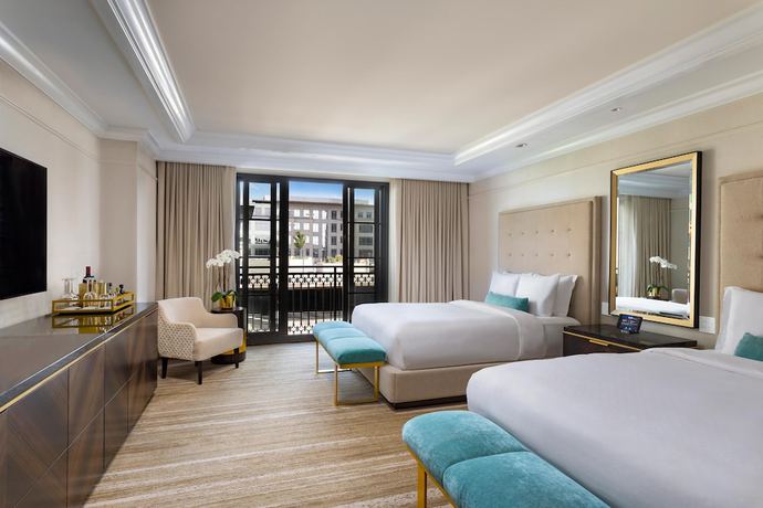 Imagen de la habitación del Hotel The St. Regis Atlanta. Foto 2