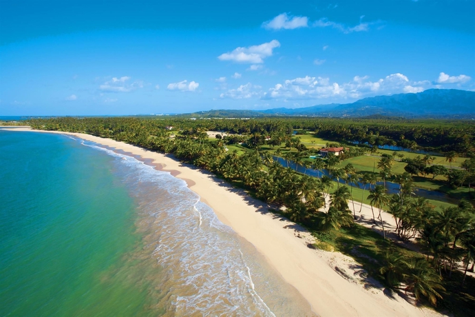 Imagen general del Hotel The St. Regis Bahia Beach Resort, Puerto Rico. Foto 1