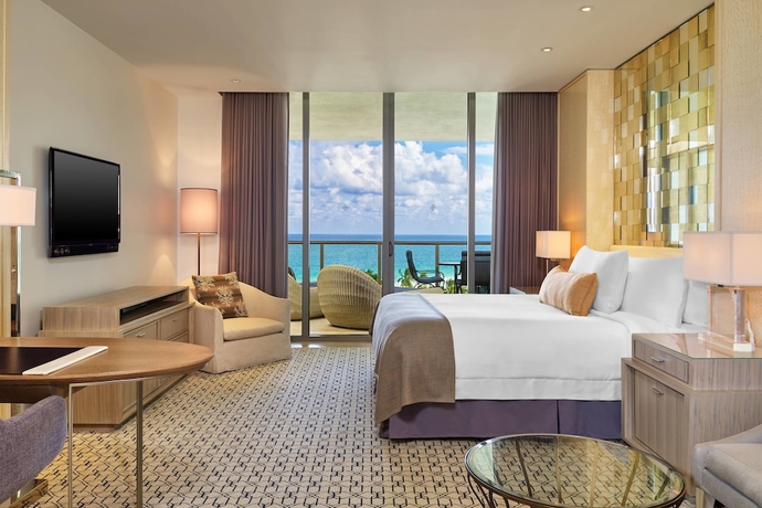 Imagen de la habitación del Hotel The St. Regis Bal Harbour Resort. Foto 6