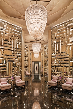 Imagen de los interiores del Hotel The St. Regis Bal Harbour Resort. Foto 19
