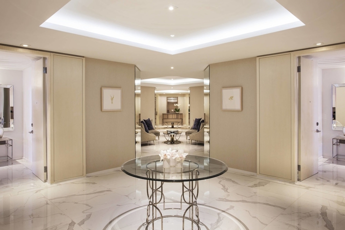 Imagen de la habitación del Hotel The St. Regis Bal Harbour Resort. Foto 17