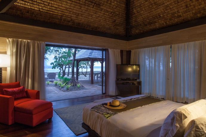 Imagen de la habitación del Hotel The St. Regis Bora Bora Resort. Foto 7