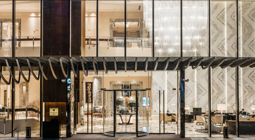 Imagen de los exteriores del Hotel The St. Regis Chengdu. Foto 6