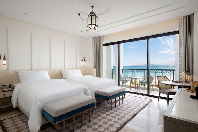 Imagen de la habitación del Hotel The St. Regis La Bahia Blanca Resort, Tamuda Bay. Foto 15