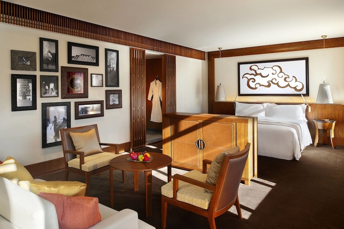 Imagen de la habitación del Hotel The St. Regis Lhasa Resort. Foto 11