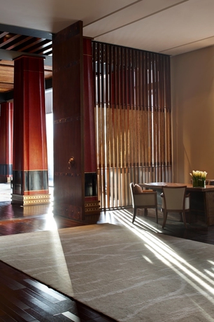 Imagen de los interiores del Hotel The St. Regis Lhasa Resort. Foto 14
