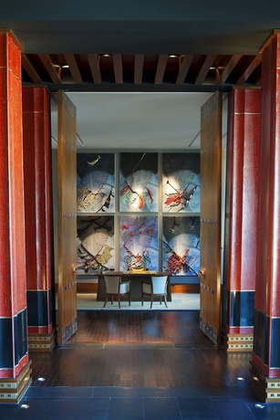 Imagen de los interiores del Hotel The St. Regis Lhasa Resort. Foto 15