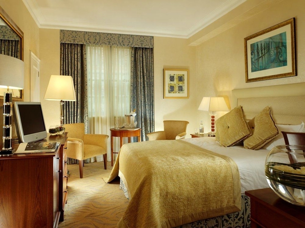 Imagen de la habitación del Hotel The St. Regis London. Foto 7