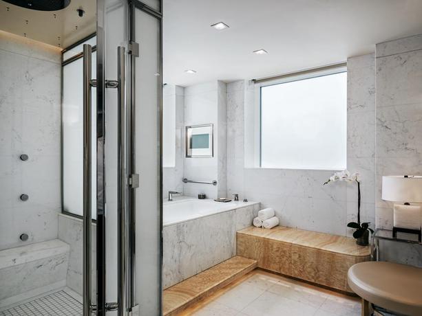 Imagen de la habitación del Hotel The St. Regis Macao, Cotai Central. Foto 4