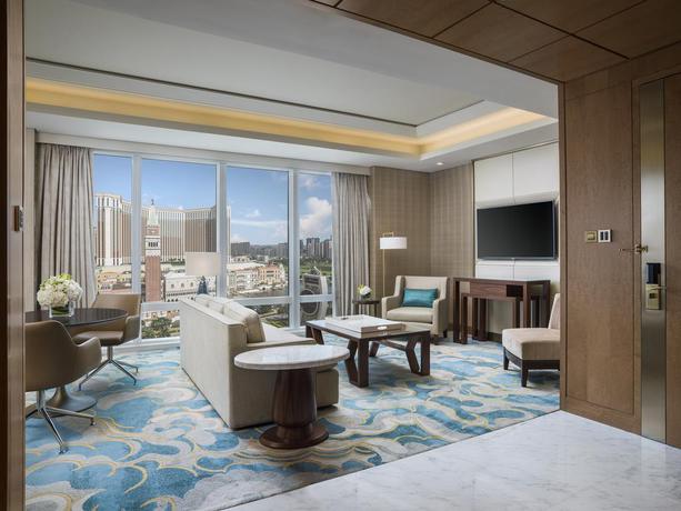 Imagen de la habitación del Hotel The St. Regis Macao, Cotai Central. Foto 9