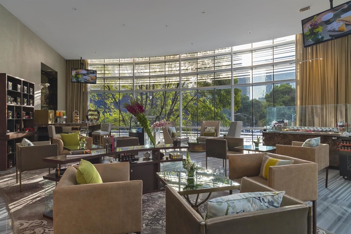 Imagen del bar/restaurante del Hotel The St. Regis Mexico City. Foto 4