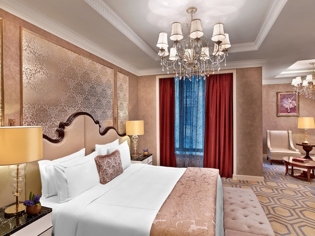 Imagen de la habitación del Hotel The St. Regis Moscow Nikolskaya. Foto 6