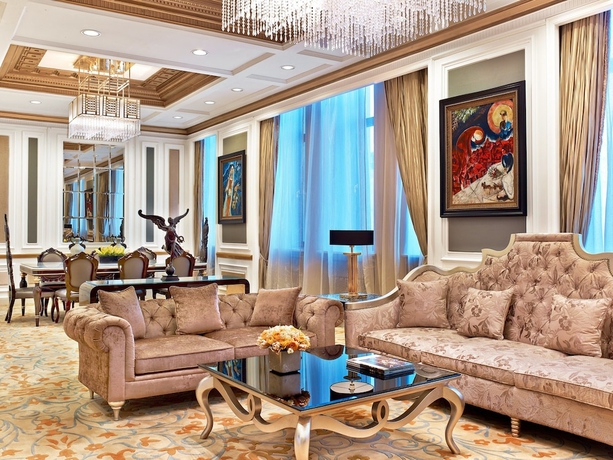 Imagen de la habitación del Hotel The St. Regis Moscow Nikolskaya. Foto 17