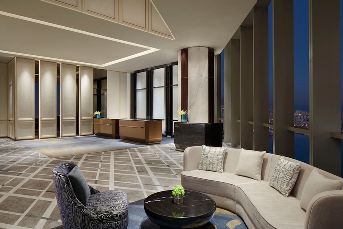 Imagen de los interiores del Hotel The St. Regis Qingdao. Foto 18