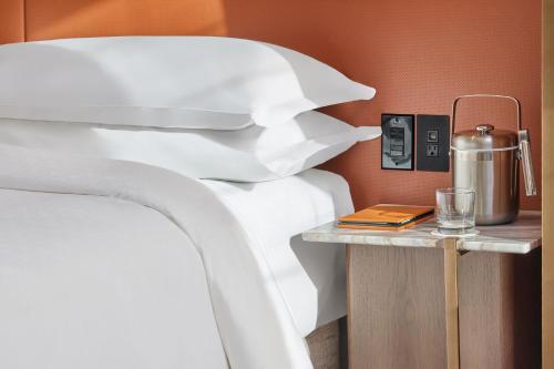 Imagen de la habitación del Hotel The St. Regis San Francisco. Foto 14