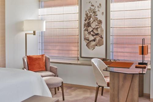 Imagen de la habitación del Hotel The St. Regis San Francisco. Foto 18