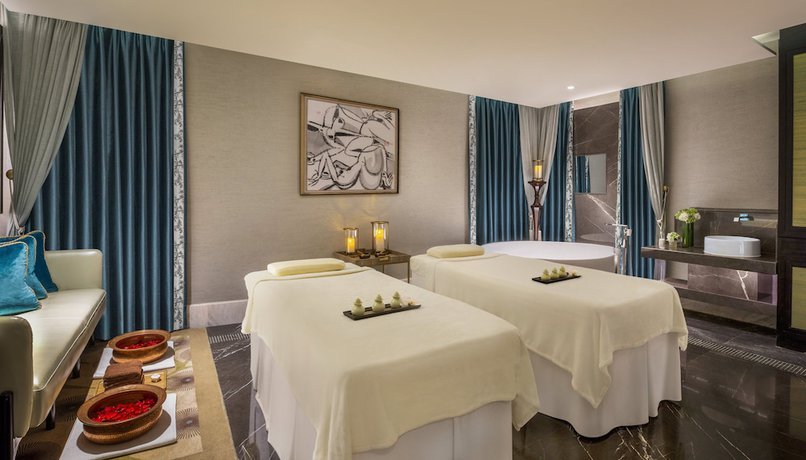 Imagen de los interiores del Hotel The St. Regis Shanghai Jingan. Foto 17