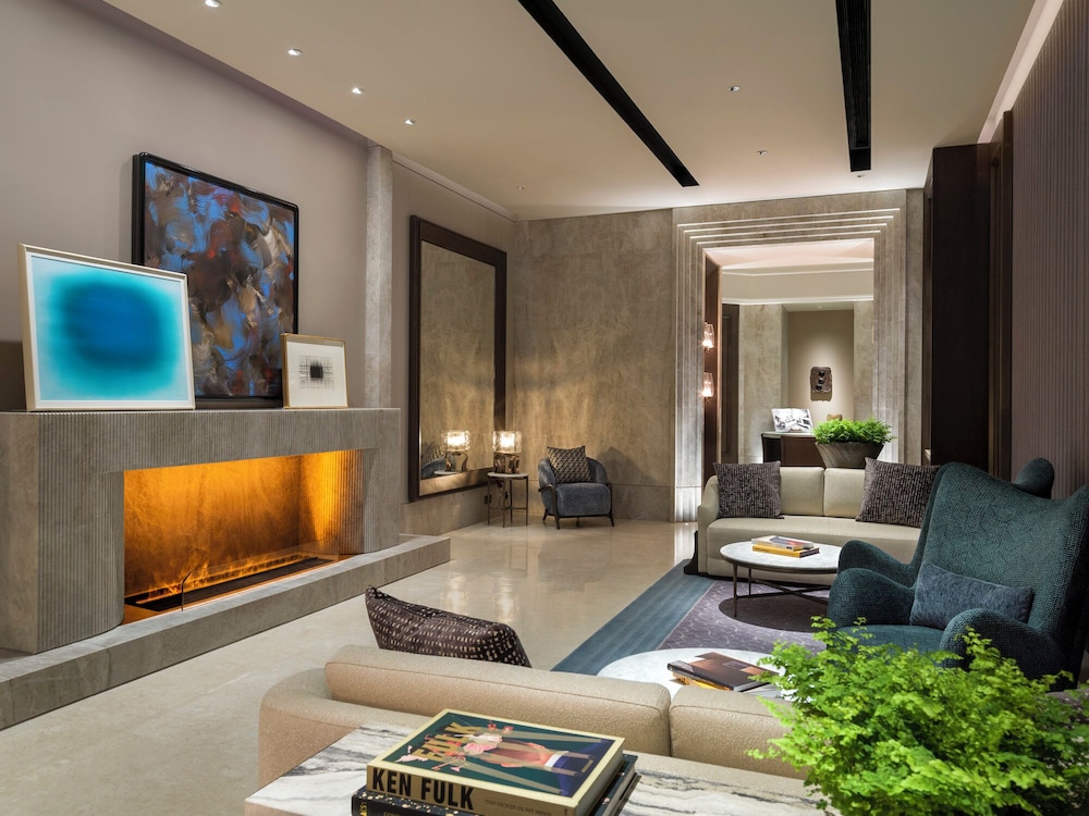 Imagen de los interiores del Hotel The St. Regis Shenzhen Bao'an. Foto 16