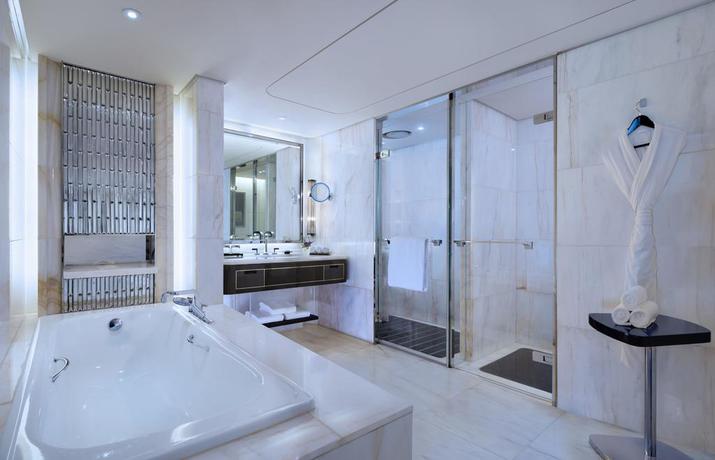 Imagen de la habitación del Hotel The St. Regis Shenzhen. Foto 4