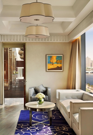 Imagen de los interiores del Hotel The St. Regis Tianjin. Foto 12