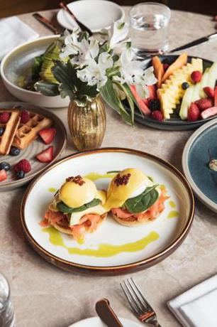 Imagen general del Hotel The St. Regis Toronto. Foto 2