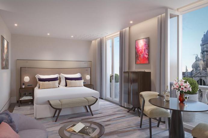 Imagen de la habitación del Hotel The St. Regis Venice. Foto 11