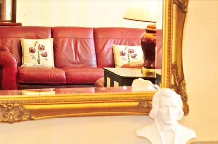 Imagen de los interiores del Hotel The Stafford, St Helier. Foto 18