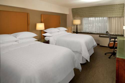 Imagen de la habitación del Hotel The Stamford. Foto 4