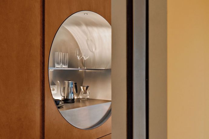 Imagen de la habitación del Hotel The Standard Brussels. Foto 17