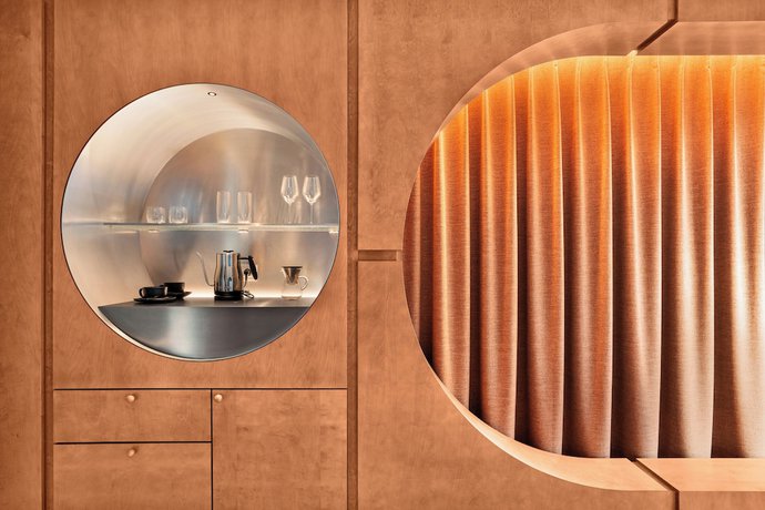 Imagen de la habitación del Hotel The Standard Brussels. Foto 18