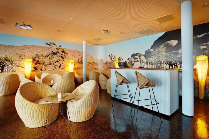 Imagen de los interiores del Hotel The Standard, Hollywood. Foto 10