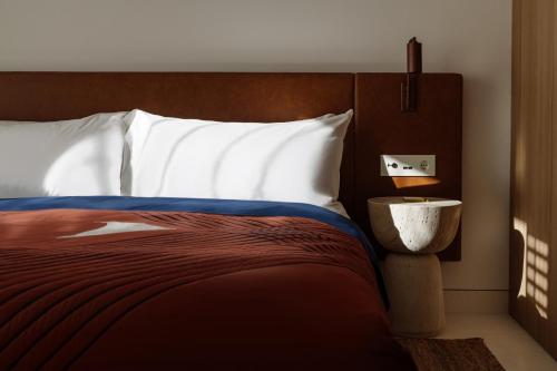 Imagen de la habitación del Hotel The Standard, Ibiza. Foto 13