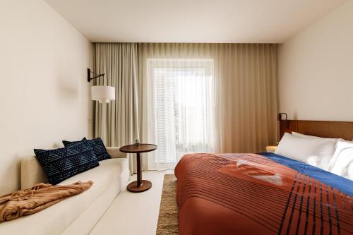 Imagen general del Hotel The Standard, Ibiza. Foto 9