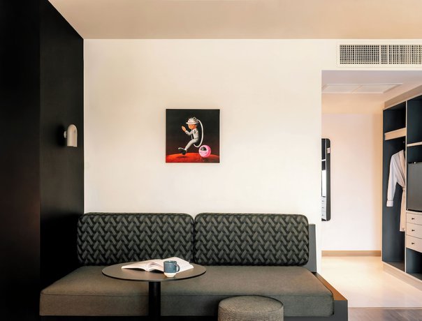 Imagen de la habitación del Hotel The StandardX Bangkok Phra Arthit. Foto 9