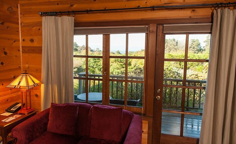 Imagen general del Hotel The Stanford Inn By The Sea Eco-Resort. Foto 2