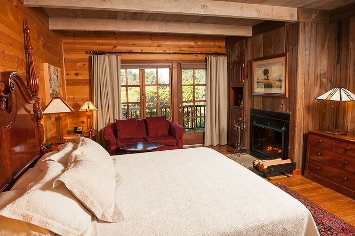 Imagen general del Hotel The Stanford Inn By The Sea Eco-Resort. Foto 5