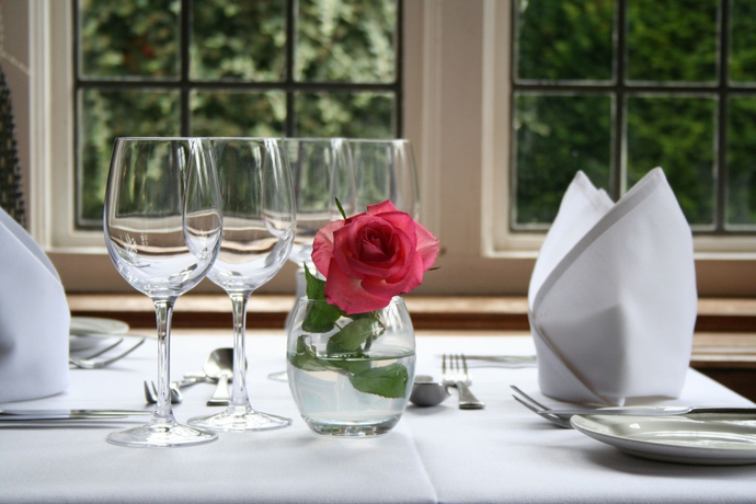 Imagen del bar/restaurante del Hotel The Stanneylands. Foto 2